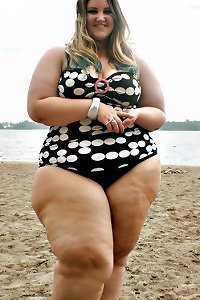 Fatties in swimsuits