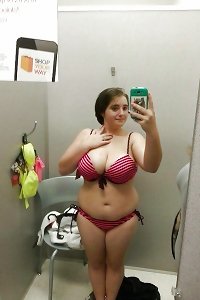 bbw bikini selfies