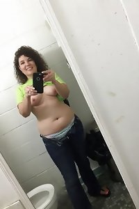 Beautyfull horny wife mother exposed selfie and soles