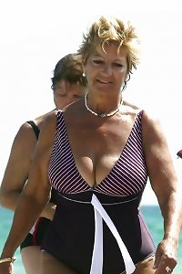 Webtastic Special: grandmother Time Vol.326